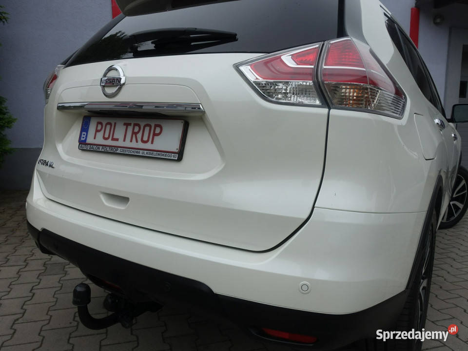 Nissan XTrail 16D Navi Alu Skóra Panorama Ledy światła do jazdy dziennej sprzedam