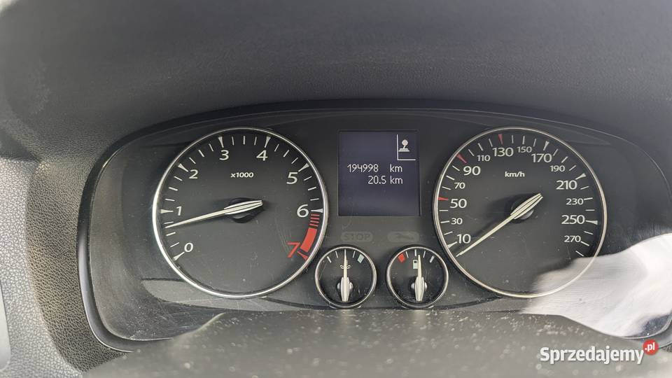 Renault Laguna III 20B 140 2008 nieuszkodzony świętokrzyskie Starachowice