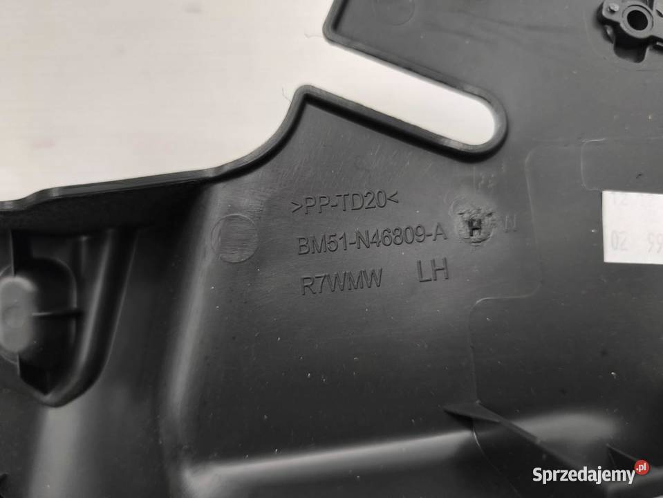 OSŁONA BAGAŻNIKA MOCOWANIE ROLETY FORD FOCUS MK3
