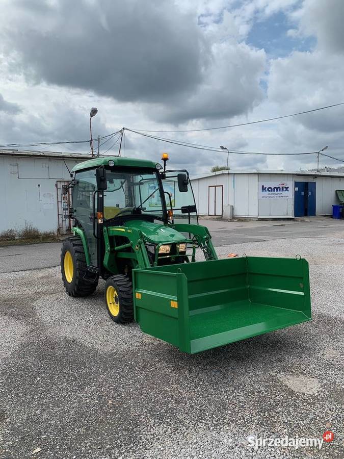 Skrzynia transportowa ładunkowa do John Deere nieuszkodzony
