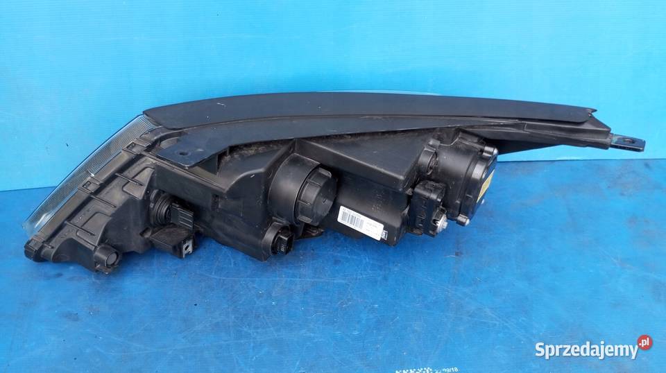 LAMPA PRAWY PRZÓD EU XENON LED KIA SPORTAGE III Nowy Tomyśl sprzedam