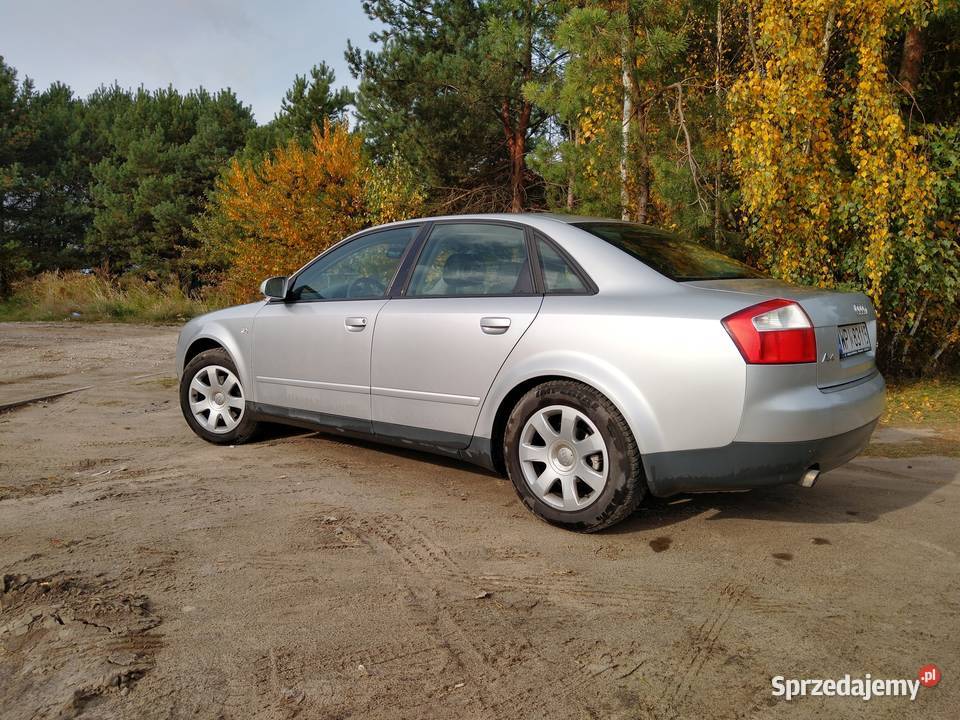Audi A4 B6 20 benzyna stan prawdziwy przebieg lakier metallic