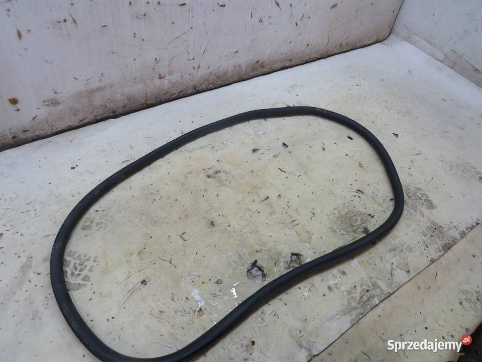 USZCZELKA DRZWI PRAWY TYŁ TYLNA OPEL CORSA F 5D osobowe