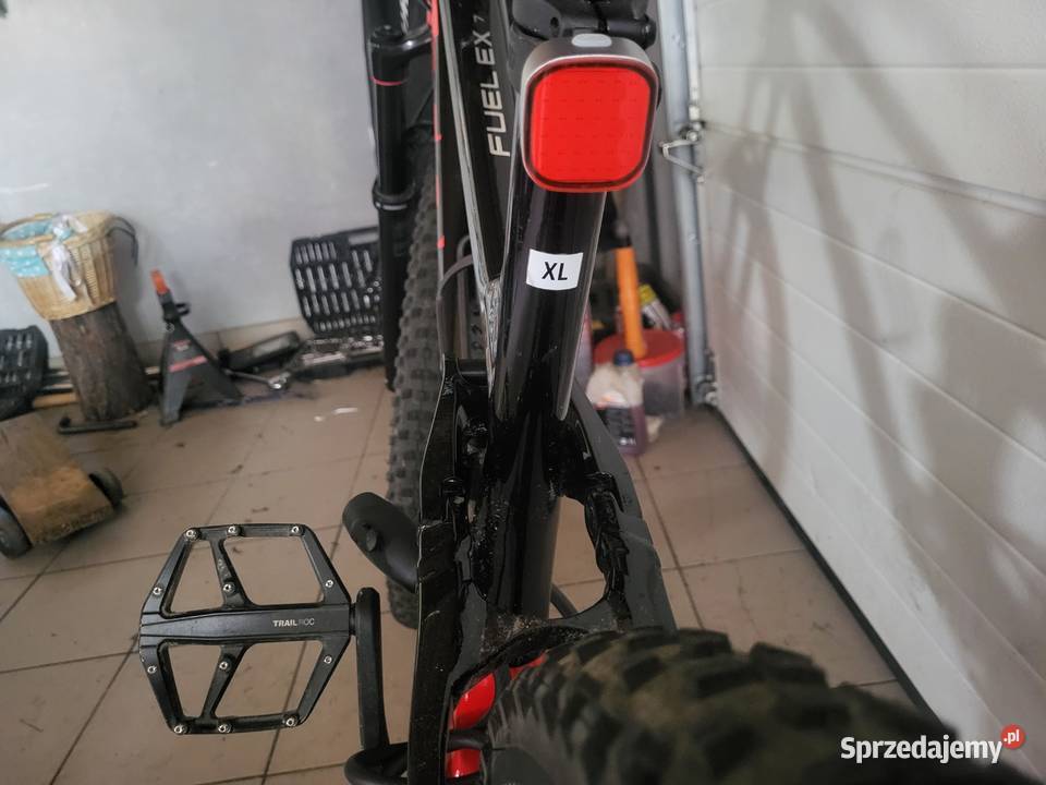 TREK ex7 rozmiar XL 2023 Radom