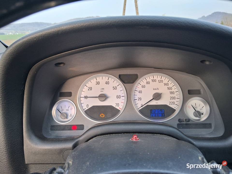 Opel Astra G Coupe 2000 r 18 16v z benzyna z Astra Babica