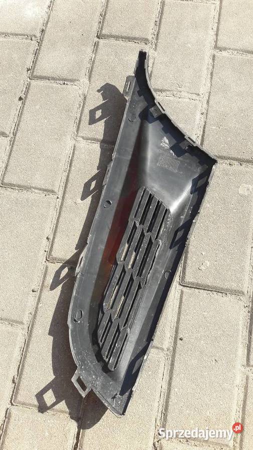 Vw polo 6r 0917r zaślepka kratka prawa halogenu Motoryzacja Zamość