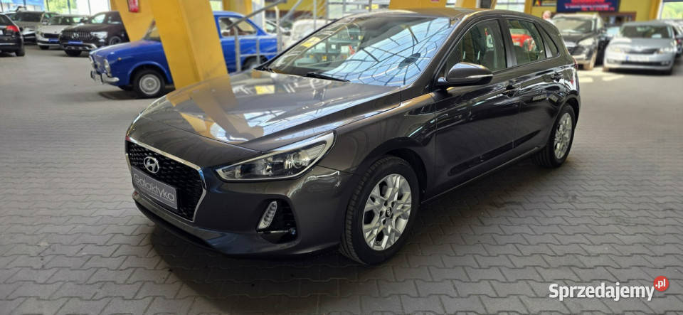 Hyundai i30 OPIS W podanej roczna gwarancja III kurtyny powietrzne Mysłowice