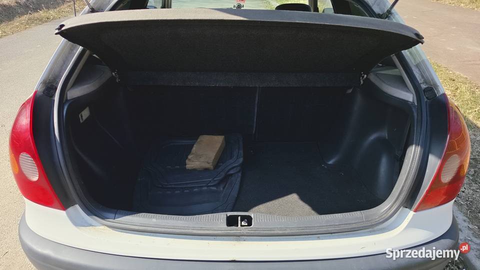 TOYOTA COROLLA 13 E11 Legnica