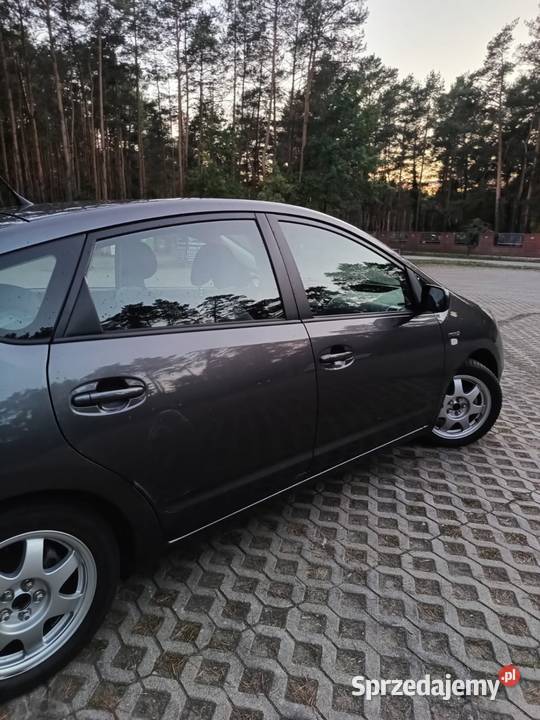 Sprzedam Toyotę Prius 2009 r 101000km Izabelin C