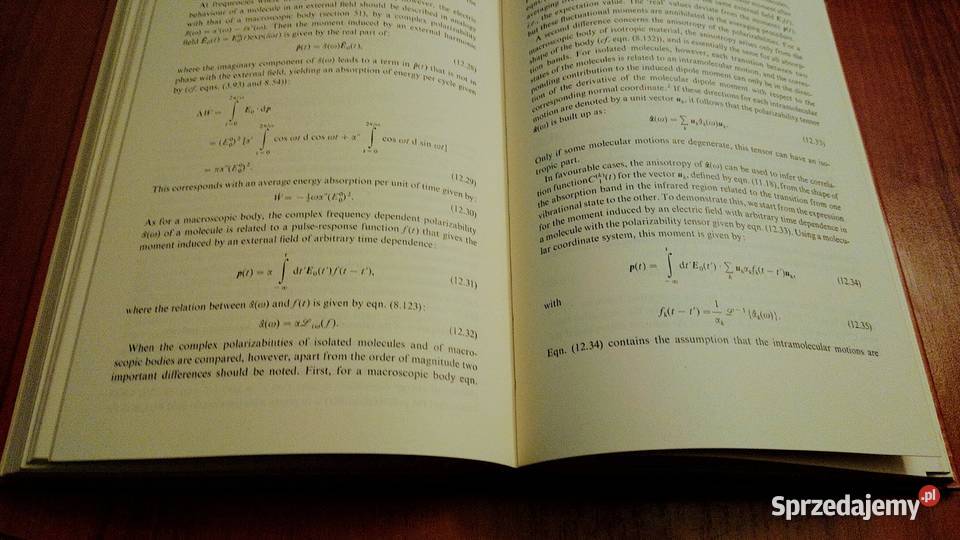 Theory of electric polarization 2 Dielectrics in Gdańsk