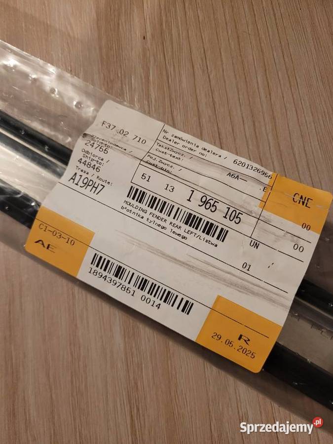 Nowa listwa lewy tył błotnika bmw e30 coupe Zbiersk sprzedam