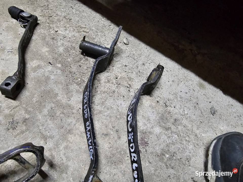 Suzuki DR 600 650 stopka wajcha hamulca biegów dolnośląskie Jelenia Góra
