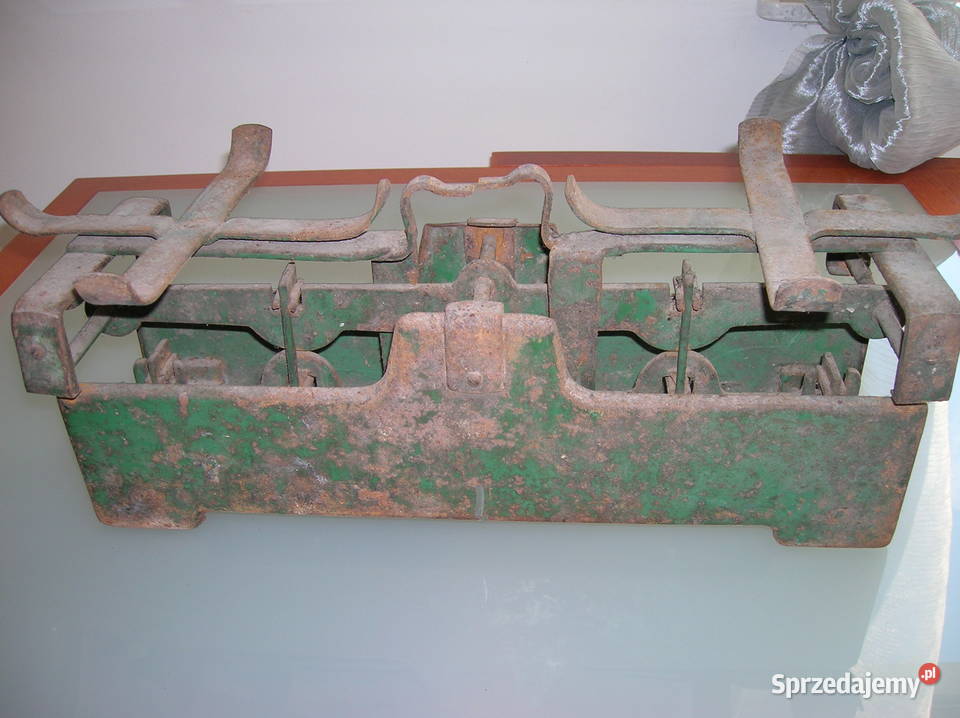 Stara waga szalkowa Pozostałe Baszki