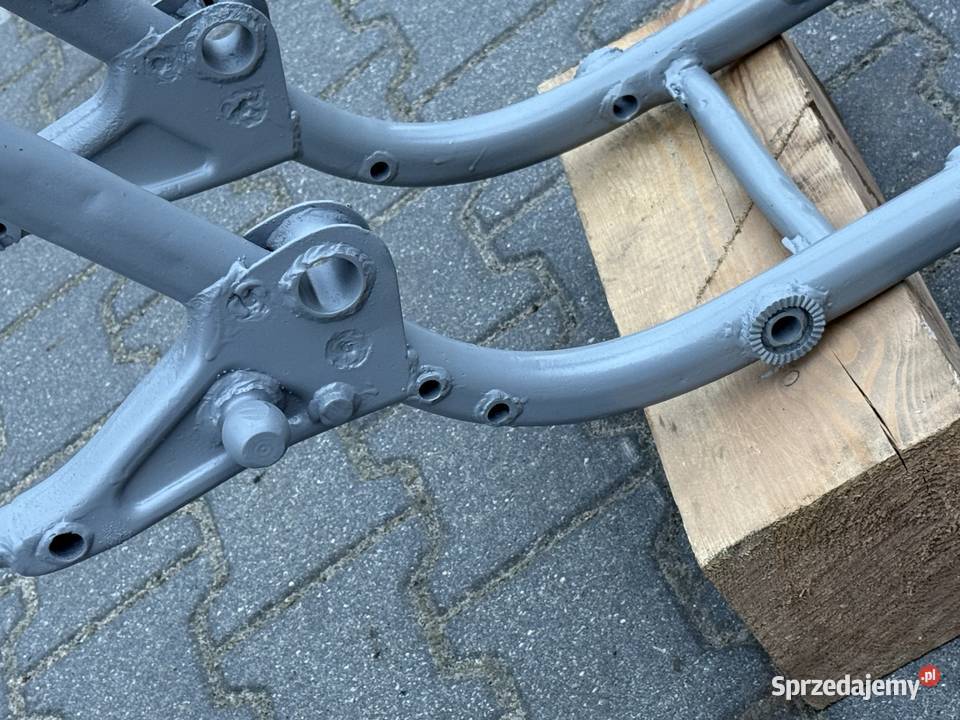 Sprzedam ramę przejściówki JUNAK M10