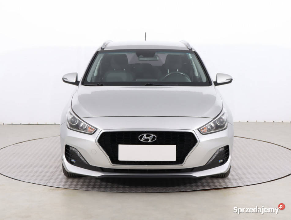 Hyundai i30 10 TGDI asystent pasa ruchu Piaseczno