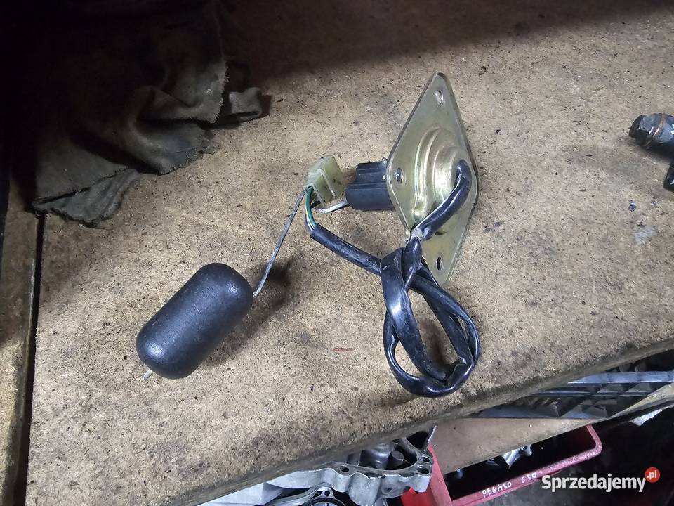 Honda CBR 125 jc34 pływak wskaźnik poziomu Jelenia Góra sprzedam