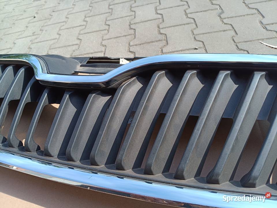 Skoda Rapid atrapa przednia grill 5JA853668 Krosno sprzedam