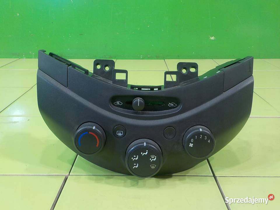 SPARK M300 II 10 B 12r 5D panel klimatyzacji Panele sterowania, przełączniki Suków