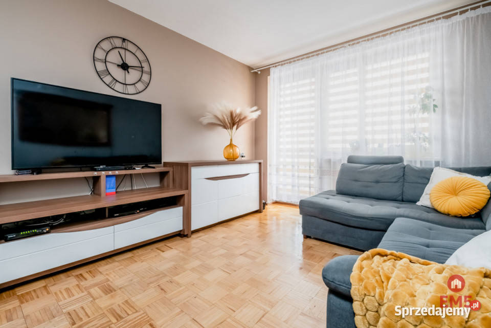 sprzedaży mieszkania 64m2 3pokojowe Białystok