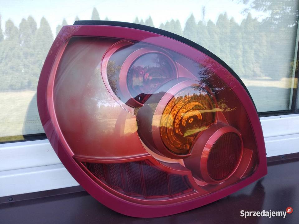 Nissan Almera N16 LIFT FL lampa tył tylna lewa osobowe Sieradz