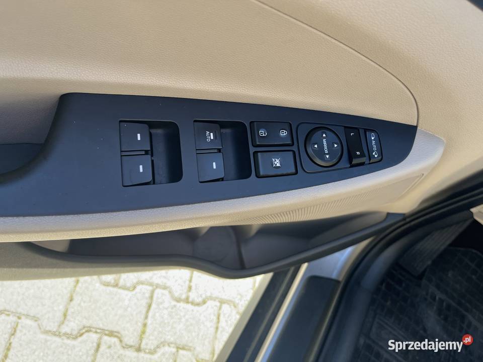 Hyundai Tucson 20 136 bezwypadek Polska faktura Poznań