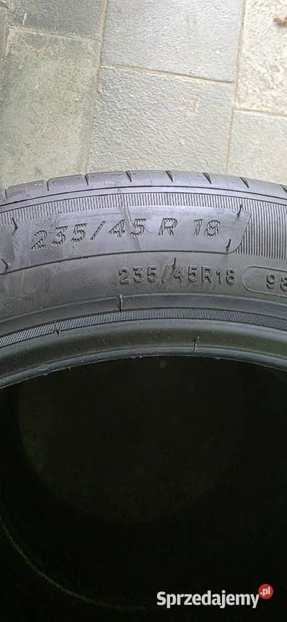 Opony 23545 R18 Michelin e primecy i pilot sport Człuchów sprzedam