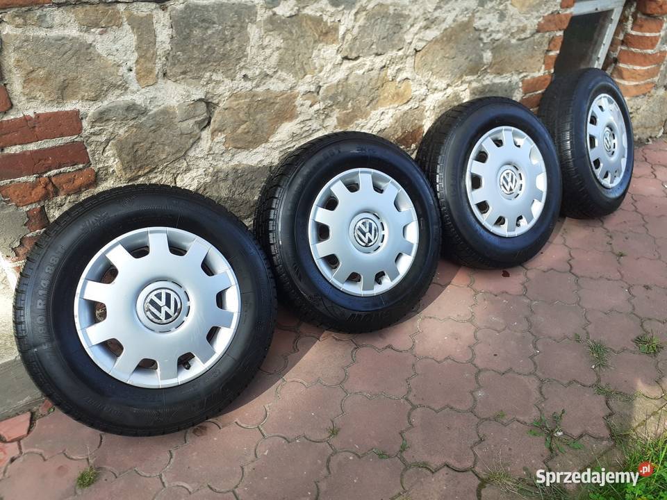 Volkswagen Golf IV 14 Benzyna stan nieuszkodzony łódzkie Radomsko sprzedam