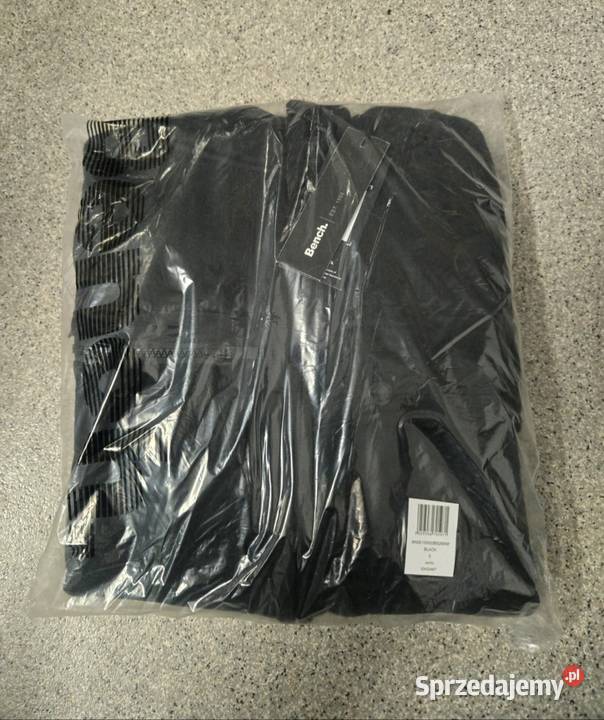 Bluza Bench męska czarny stan nowy rozmiar S Czaplinek