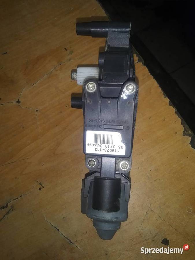 Audi A8 D2 Silniczek podnoszenia szyby prawy tyl Lubin