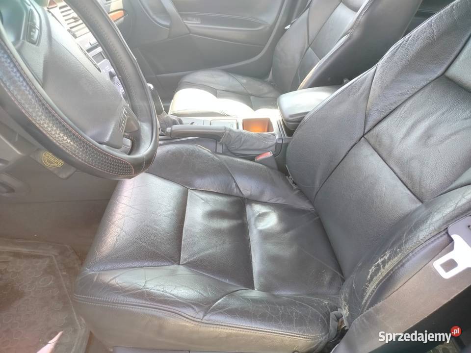 Sprzedam Volvo V70 25TDI 2000r 140 Proszków