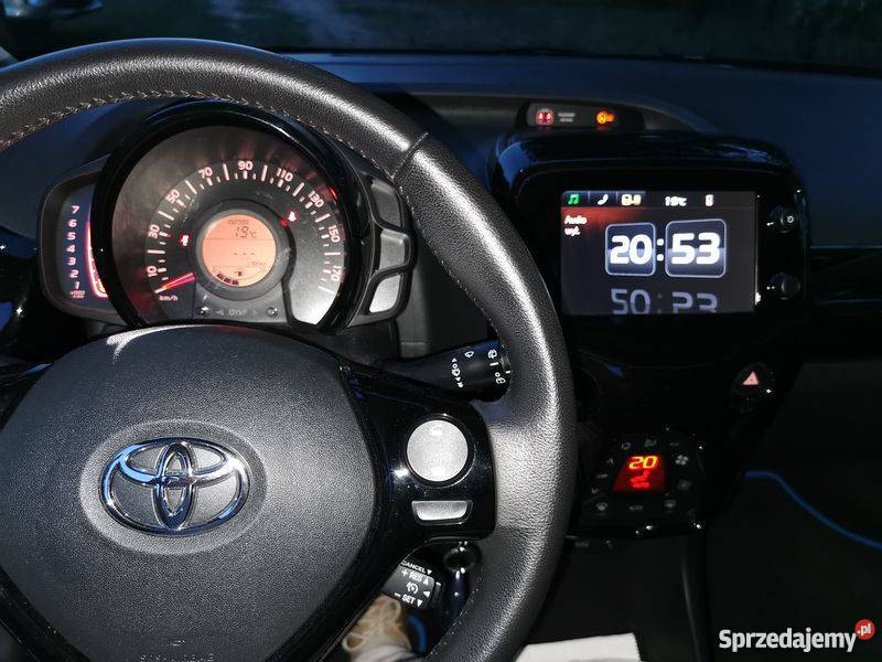Toyota AYGO bezpośrednio pełny VAT Warszawa sprzedam
