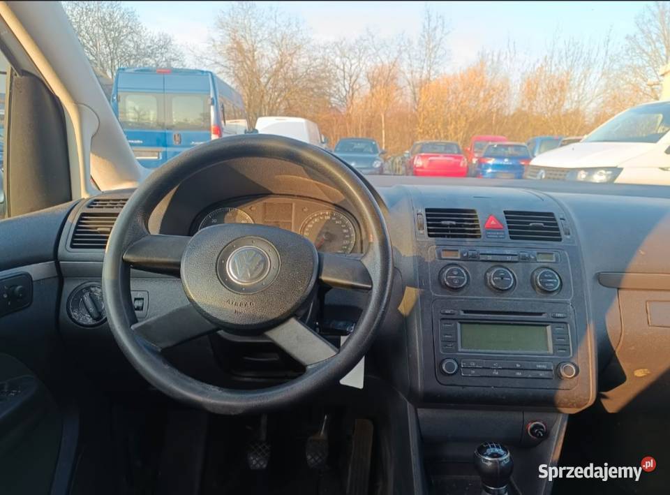 Vw Touran na czesci kolor La7w Rok produkcji 2005 Części samochodowe Pleszew sprzedam
