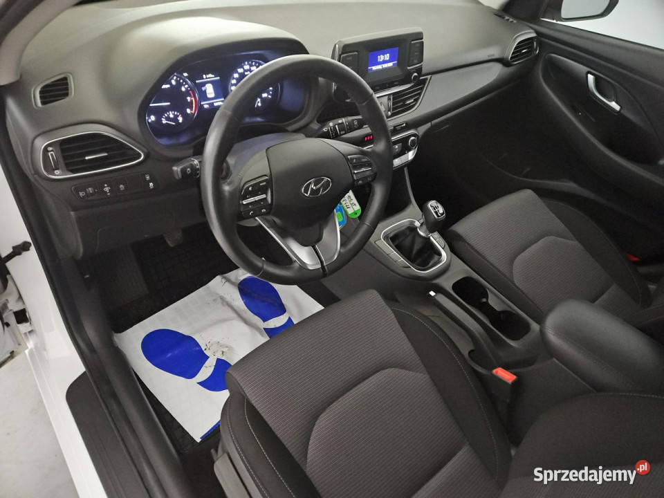 Hyundai i30 10 TGDI Modern Wagon Z Polskiego ASR (kontrola trakcji) Warszawa