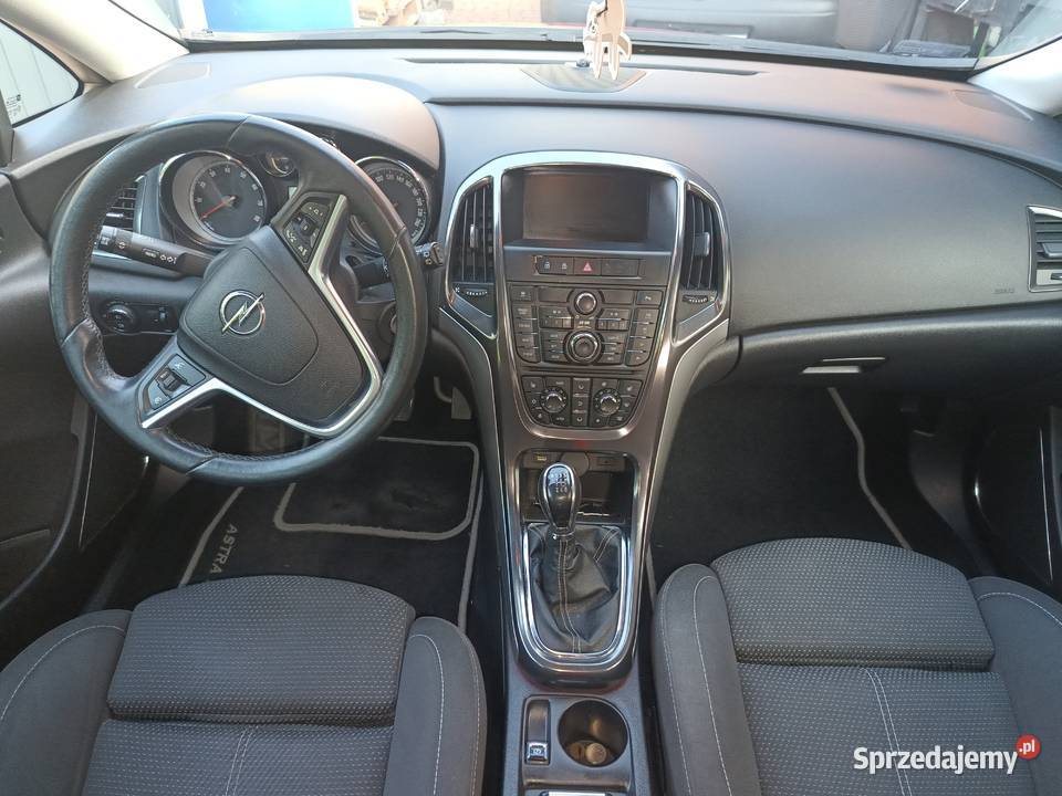 Opel Astra J 14