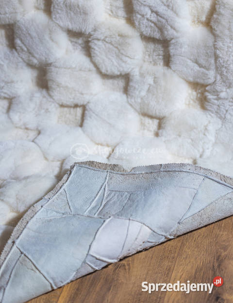 Narzuta ze skóry owczej strzyżonej island biały małopolskie Szaflary sprzedam