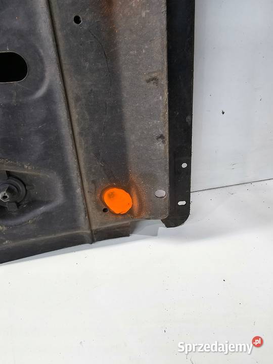 OSŁONA PODWOZIA LEWA AUDI A3 8P 1K0825211E Progi Przystajń