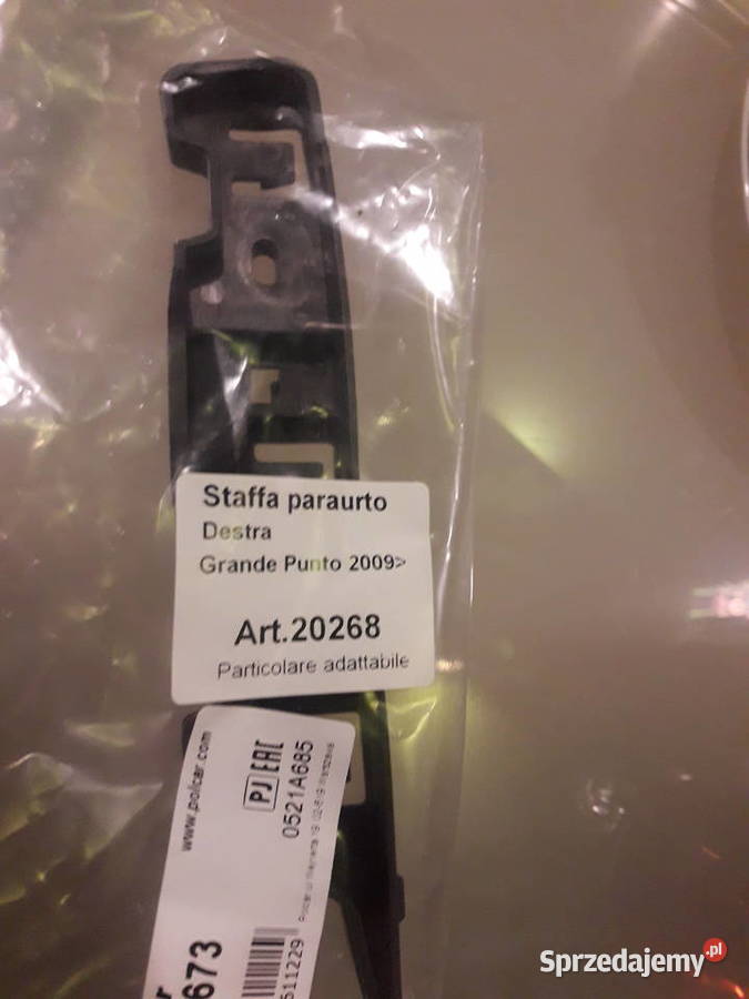 Ślizg zderzaka prawy pszod grande punto evo Rzeszotary