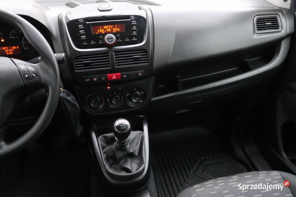 Opel Combo 16 CDTI elektryczne szyby Zabrze sprzedam