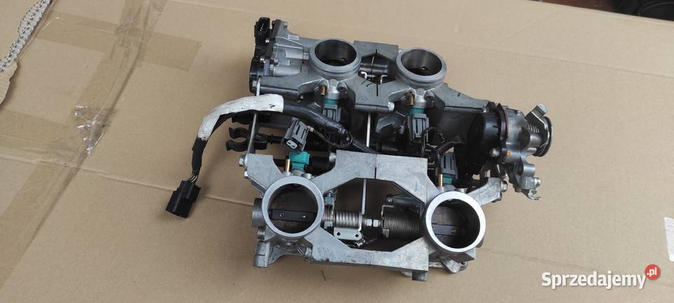 Honda VFR 1200 10 przepustnice przepustnica Warszawa sprzedam