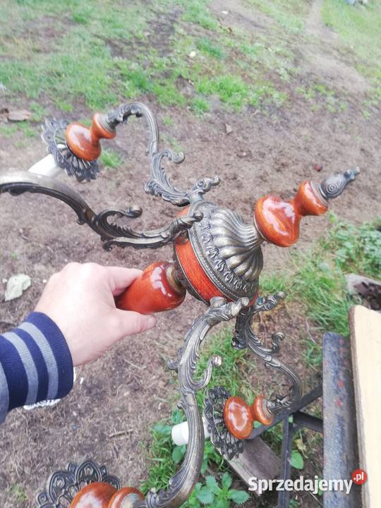 Żyrandol mosiężny