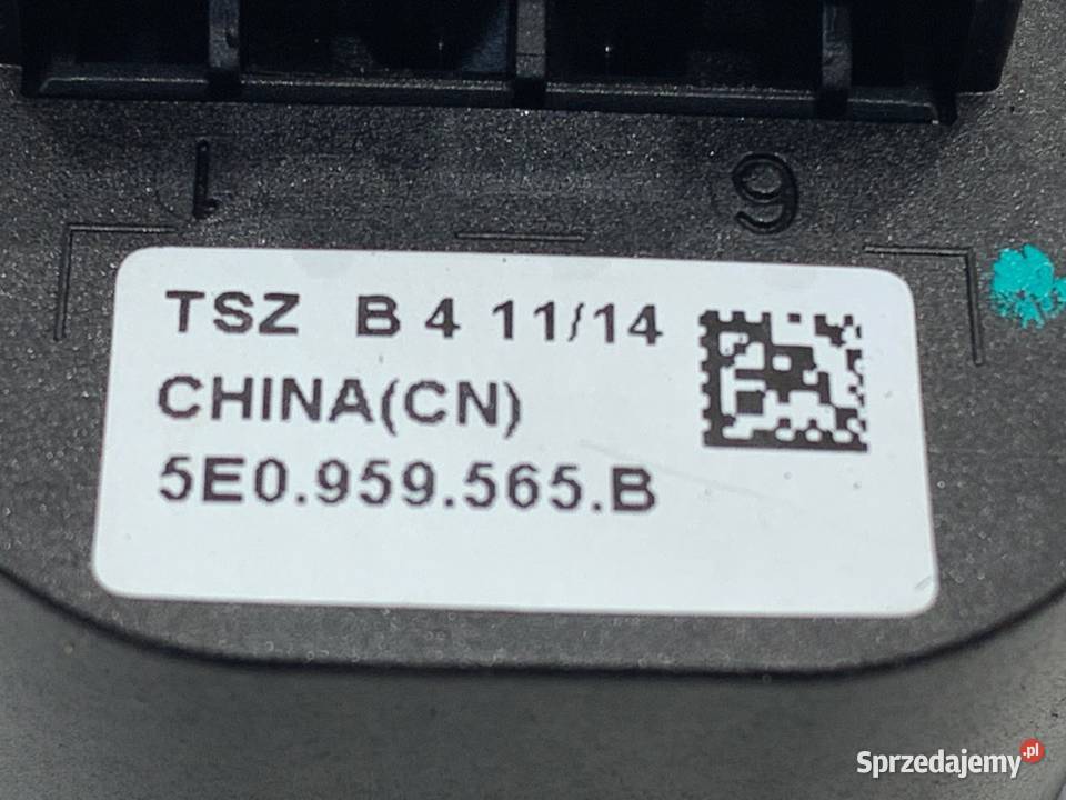 PRZEŁĄCZNIK REGULACJI LUSTEREK SKODA OCTAVIA III podkarpackie