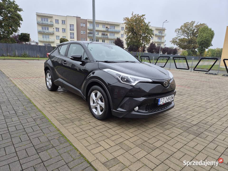 TOYOTA CHR POLSKI SALON nieuszkodzony C-HR lubuskie Żary