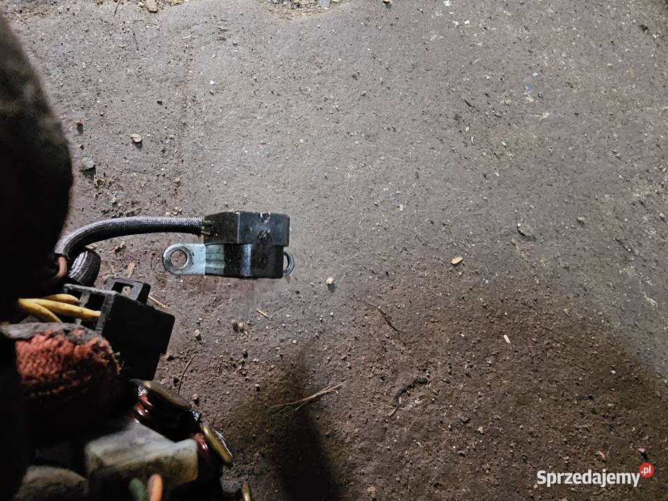 Suzuki LS 650 savage iskrownik impulsator