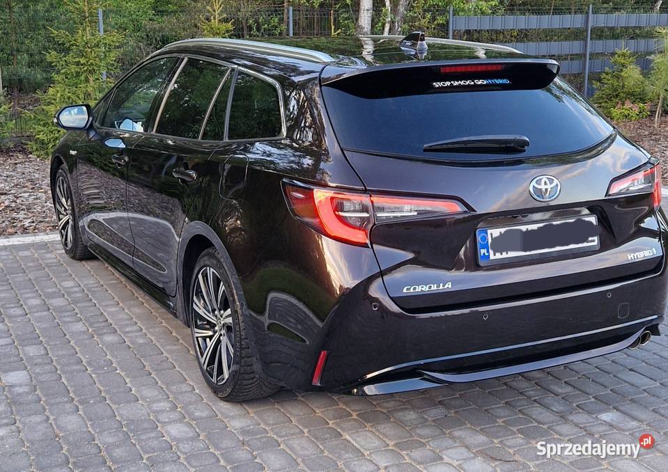 Toyota Corolla 20 Hybrid Kombi 2021 z Polskiego Przasnysz
