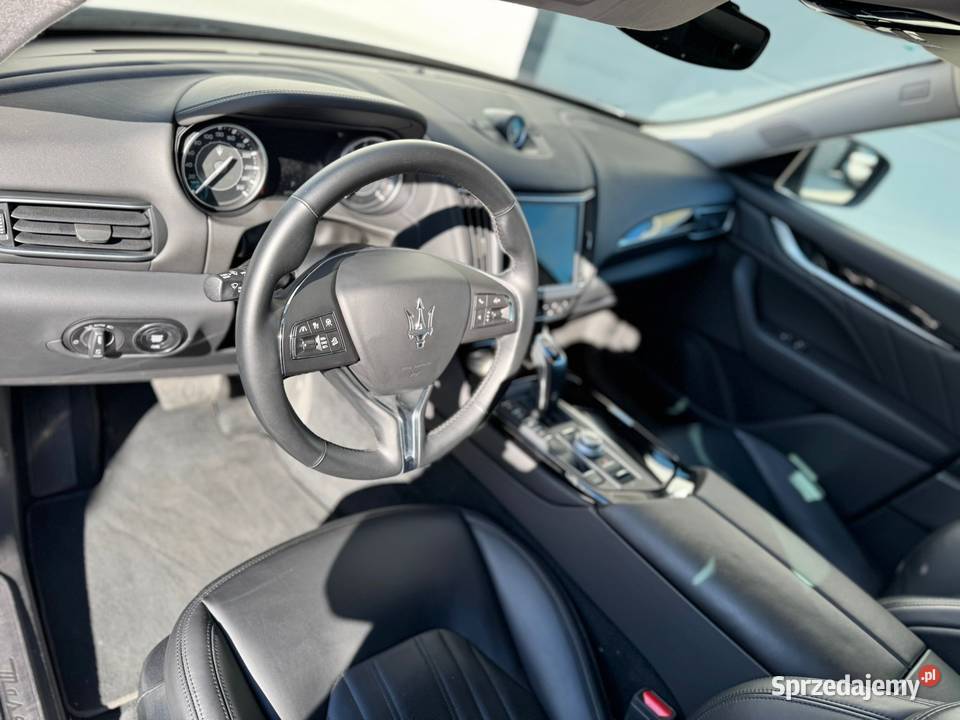 maserati levante 2022 benzyna 20 zamiana mazowieckie Łomianki Dolne