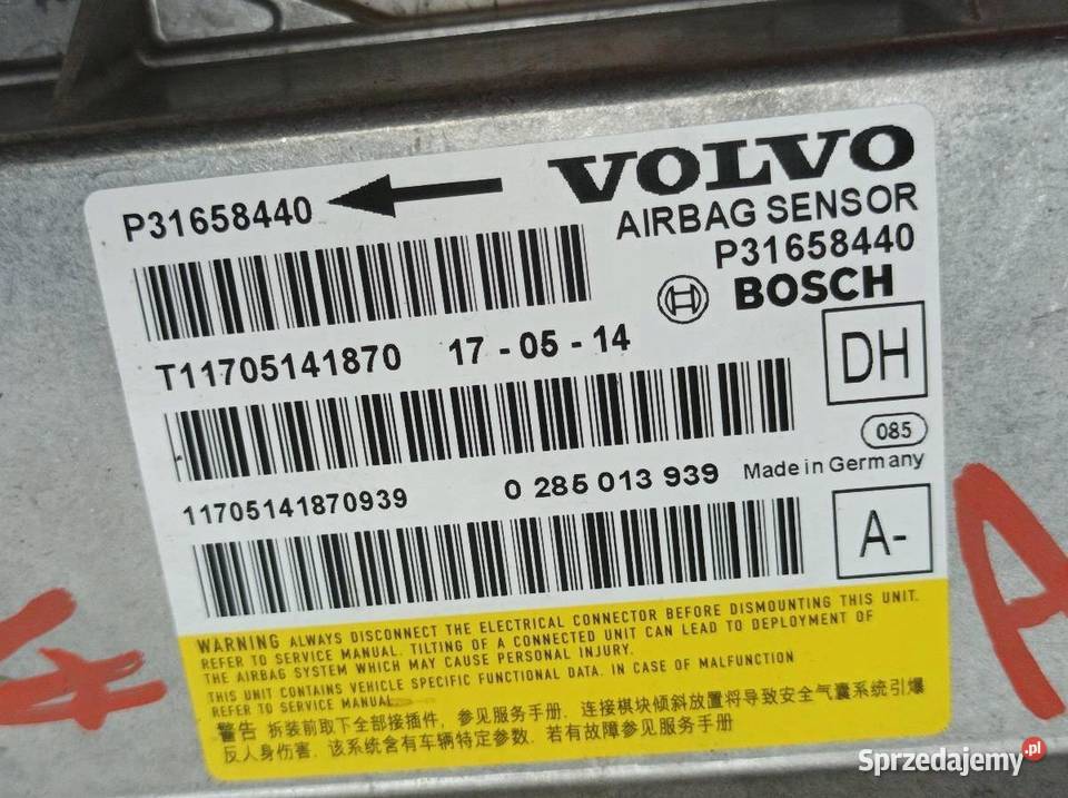 SENSOR AIRBAG 31658440 0285013939 Volvo V60 I sprzedam