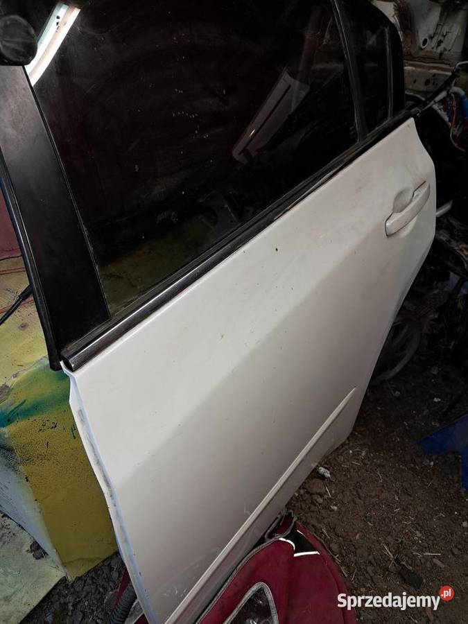 Altima L32 Drzwi tył lewe prawe Smaszków