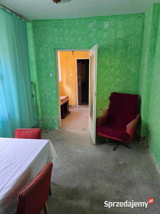 DOM JEDNORODZINNY DO REMONTU W PRZEDMOŚCIU 159 1500m2 Głogów