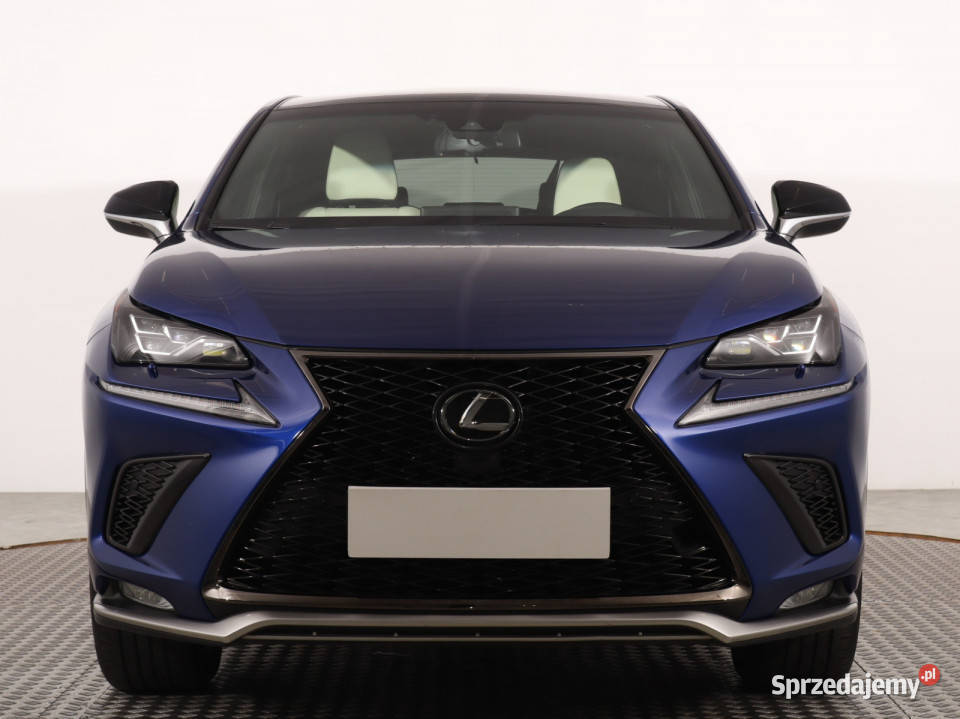 Lexus NX 300t nieuszkodzony Katowice