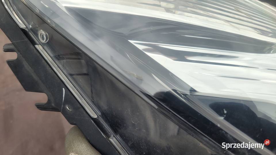 LAMPA PRZEDNIA PRAWA NISSAN QASHQAI J10 LIFT 501 osobowe sprzedam